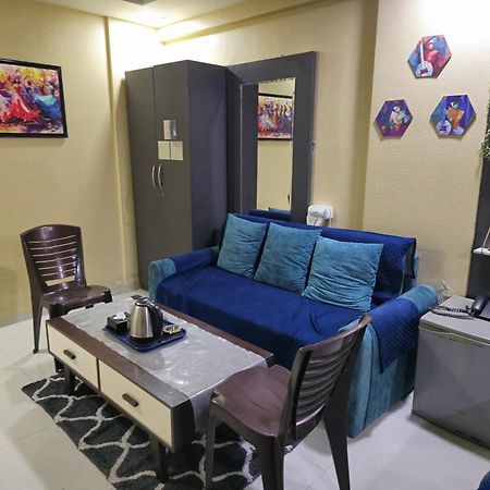 Hotel Mari Aai Residency Navi Mumbai Zewnętrze zdjęcie