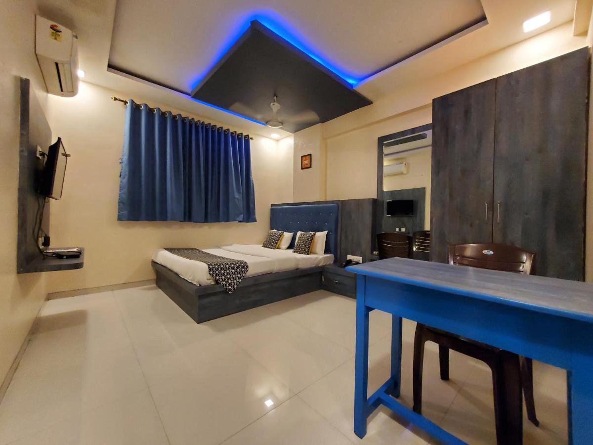 Hotel Mari Aai Residency Navi Mumbai Zewnętrze zdjęcie