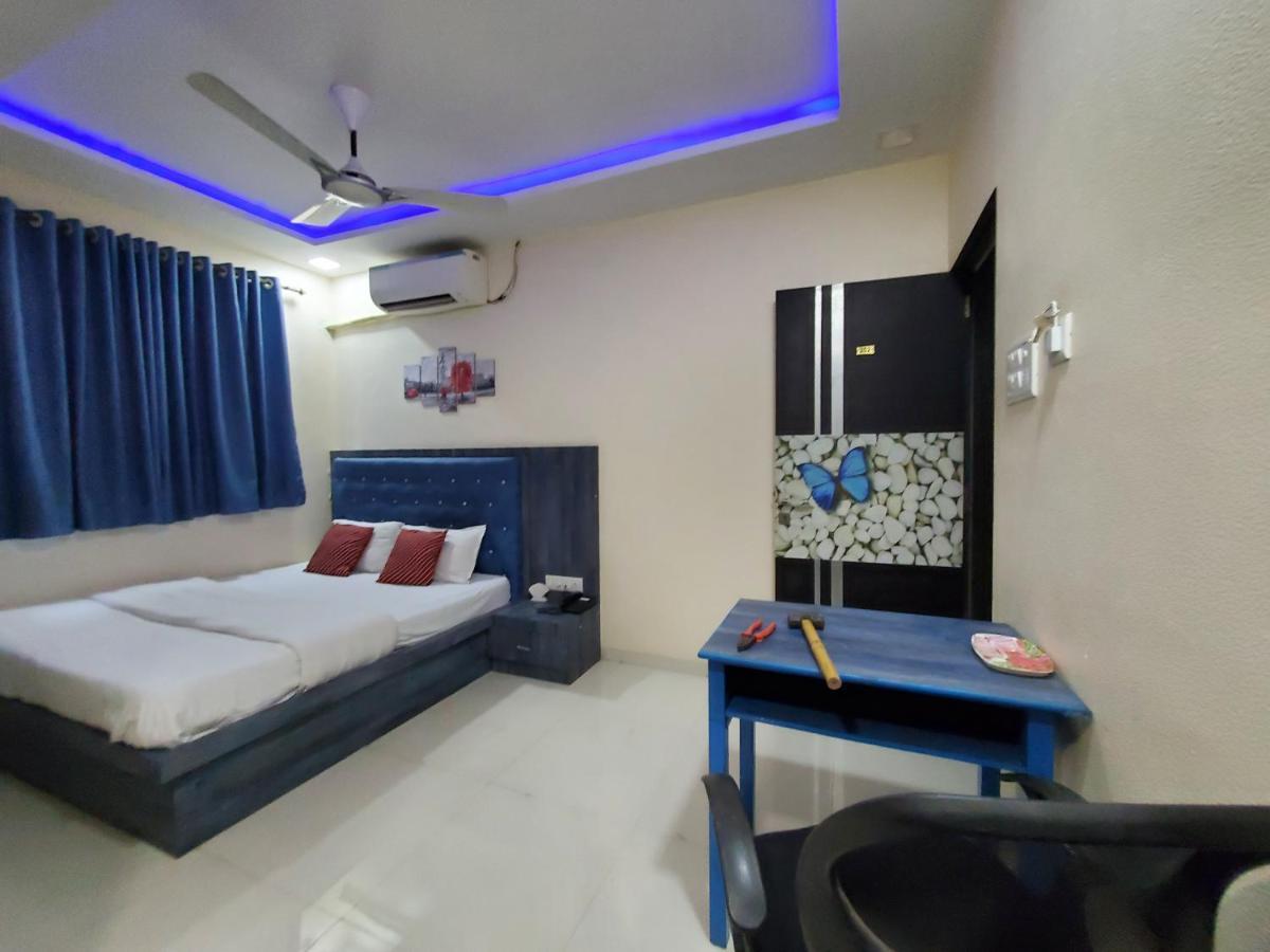 Hotel Mari Aai Residency Navi Mumbai Zewnętrze zdjęcie
