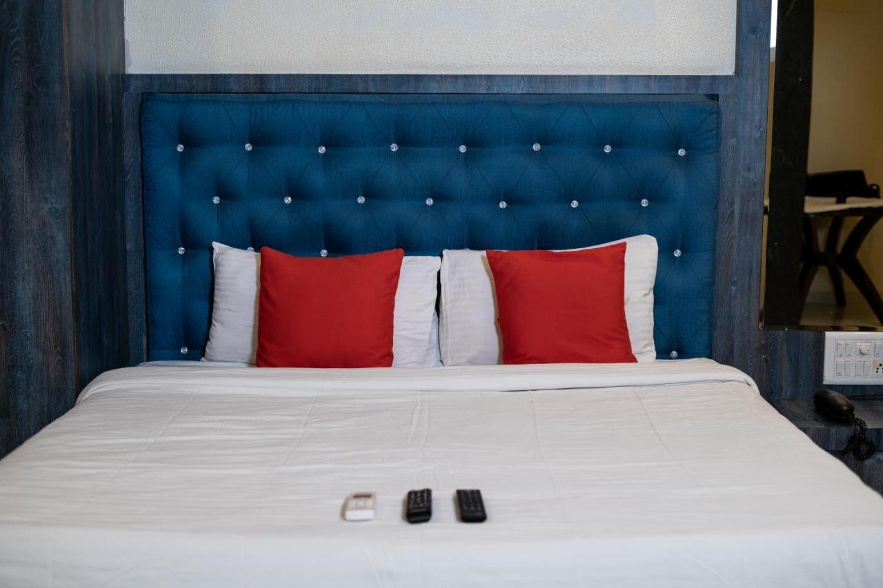 Hotel Mari Aai Residency Navi Mumbai Zewnętrze zdjęcie