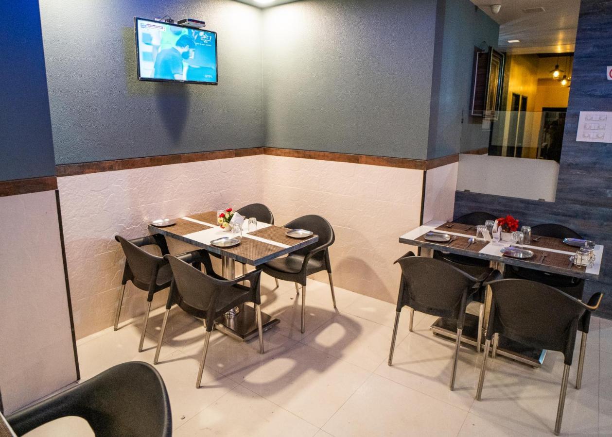 Hotel Mari Aai Residency Navi Mumbai Zewnętrze zdjęcie