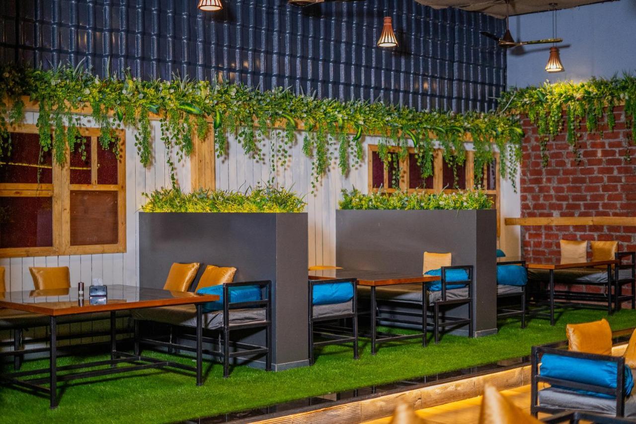 Hotel Mari Aai Residency Navi Mumbai Zewnętrze zdjęcie